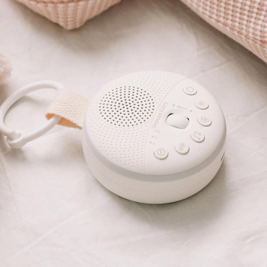 Kompakt white noise-maskin för sovrummet med rund högtalardesign