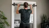 Pull up bar guide 2026 – 6 stänger för hemmaträning
